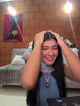 xayah cute online show from 04/07/26, 05:41