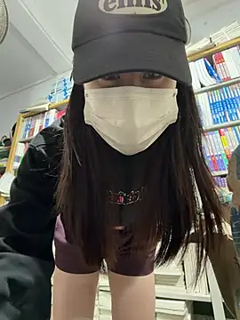 zhizhibaobei online show from 04/12/26, 01:32