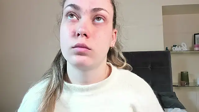 MelanieCuty online show from 04/03/26, 05:38