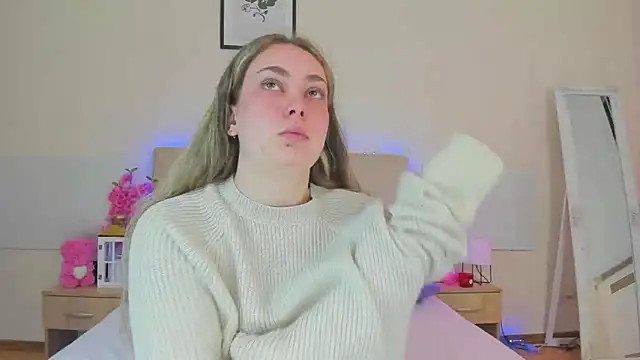 MelanieCuty online show from 04/17/26, 05:21