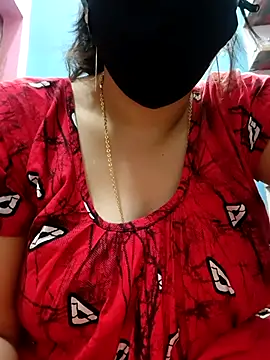 tulidas96778 online show from 04/08/26, 02:22