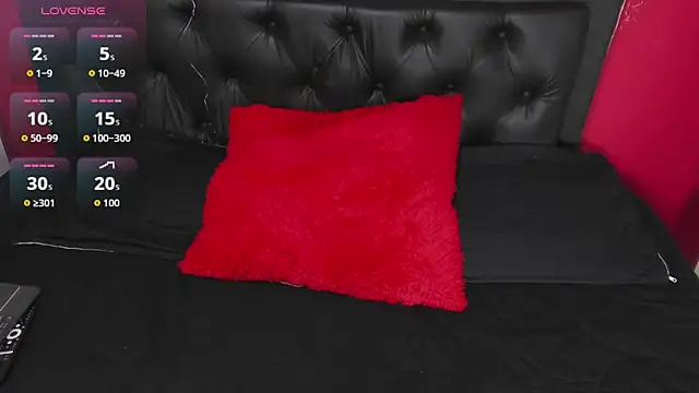 Abbyhilton  online show from 04/10/26, 06:51