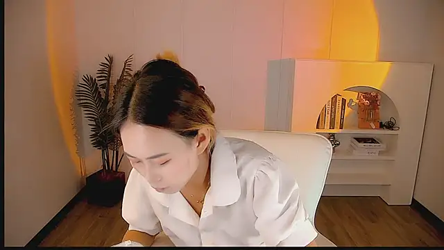 zhoulan-bb online show from 04/14/26, 02:06