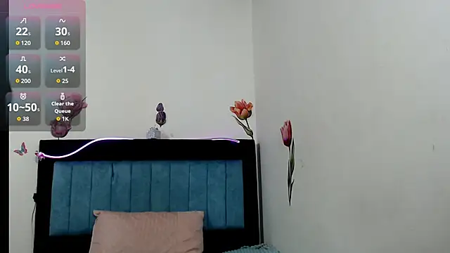 Snapshot of KARLYXS chatting on 03/26/26, 12:11 KARLYXS online show from 03/26/26, 12:11