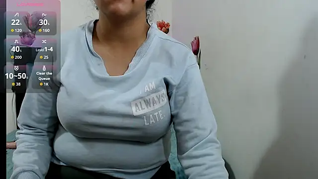 Snapshot of KARLYXS chatting on 03/28/26, 12:05 KARLYXS online show from 03/28/26, 12:05