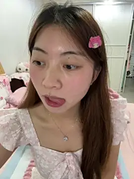 Snapshot of tiantian_niu chatting on 04/16/26, 11:55 tiantian niu online show from 04/16/26, 11:55