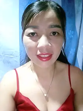 Yiyi102300 online show from 07/11/26, 04:48