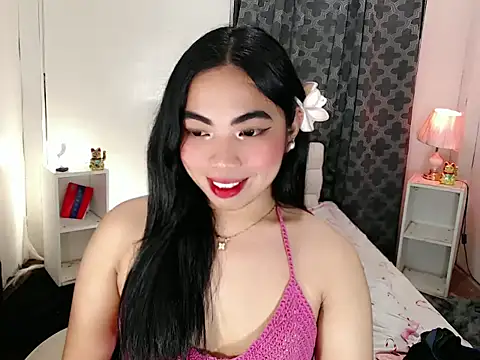 Snapshot of xLinda_Walkerx chatting on 04/04/26, 07:55 xLinda Walkerx online show from 04/04/26, 07:55