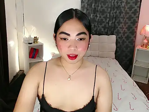 Snapshot of xLinda_Walkerx chatting on 04/07/26, 04:51 xLinda Walkerx online show from 04/07/26, 04:51