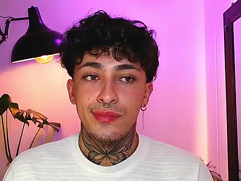 stevennavarro online show from 03/28/26, 11:37