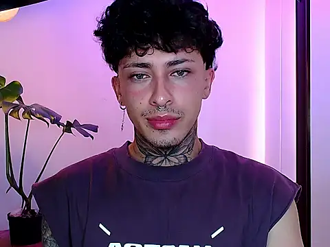 stevennavarro online show from 03/31/26, 09:15