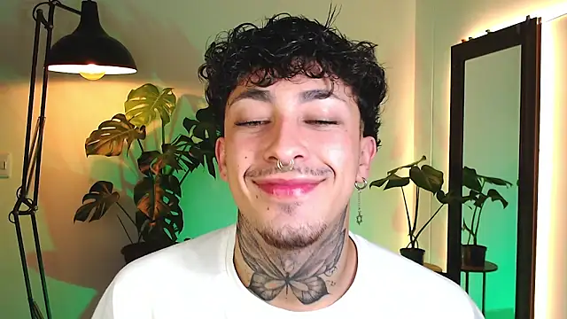 stevennavarro online show from 04/15/26, 10:10