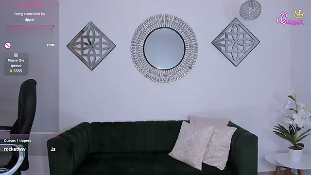 Ninna Asppen  online show from 04/14/26, 05:13