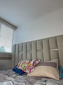 MiaMillers28 online show from 04/06/26, 01:12