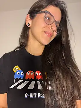 MiaMillers28 online show from 04/08/26, 07:08