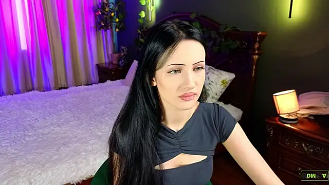 Tori Blaze online show from 04/20/26, 12:30