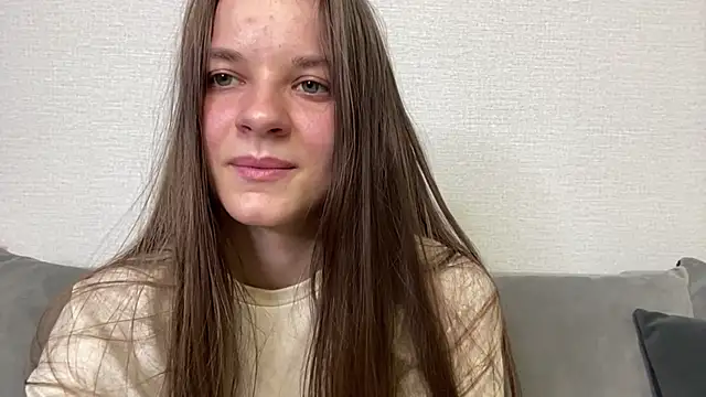 Snapshot of Liabae chatting on 04/04/26, 04:04 Liabae online show from 04/04/26, 04:04