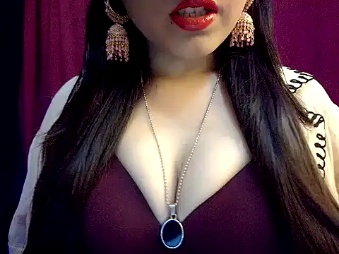 nadia doll69 online show from 05/20/26, 05:41