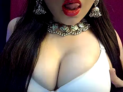 nadia doll69 online show from 07/15/26, 06:57