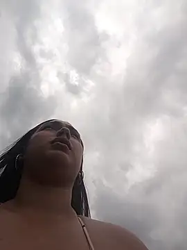 Snapshot of Naughty-Samanta- chatting on 04/11/26, 04:00 Naughty-Samanta- online show from 04/11/26, 04:00