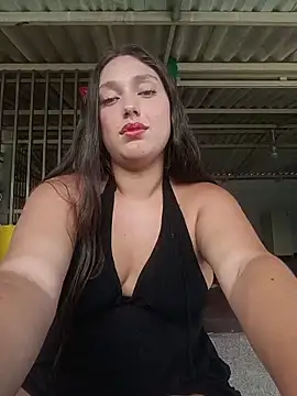 Snapshot of Naughty-Samanta- chatting on 04/16/26, 04:08 Naughty-Samanta- online show from 04/16/26, 04:08