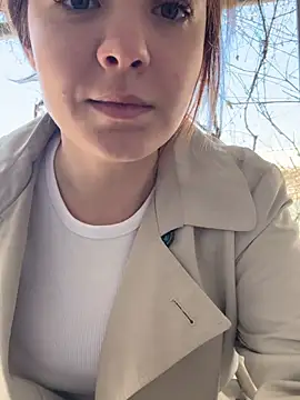 Snapshot of jessslovely chatting on 04/16/26, 07:53 jessslovely online show from 04/16/26, 07:53