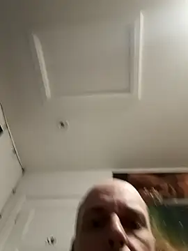 Snapshot of willywet chatting on 03/26/26, 12:06 willywet online show from 03/26/26, 12:06