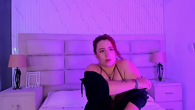 Snapshot of JeanneWilliams chatting on 03/21/26, 12:32 JeanneWilliams online show from 03/21/26, 12:32