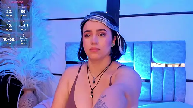 Snapshot of JeanneWilliams chatting on 04/16/26, 12:39 JeanneWilliams online show from 04/16/26, 12:39