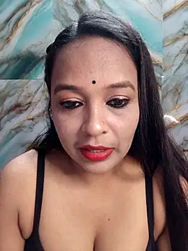 Snapshot of hornyrosy321 chatting on 03/22/26, 06:11 hornyrosy321 online show from 03/22/26, 06:11