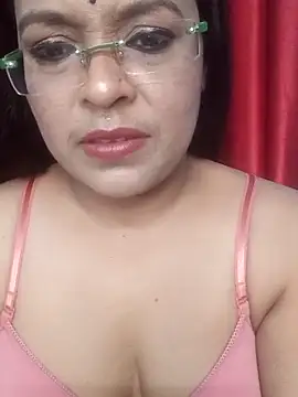 Snapshot of hornyrosy321 chatting on 03/28/26, 06:07 hornyrosy321 online show from 03/28/26, 06:07