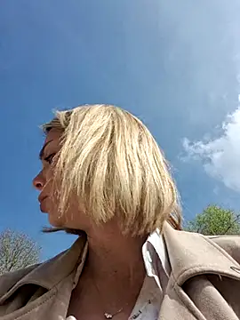 Madame-Monsieur-X online show from 03/22/26, 11:35