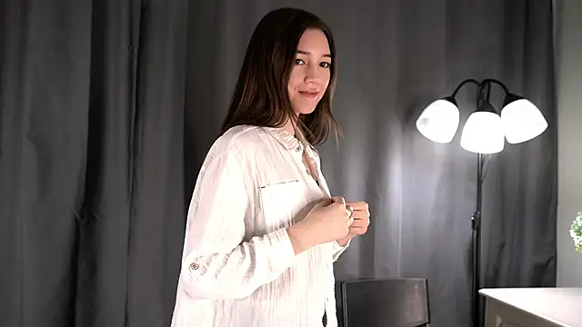 Snapshot of GenieDurrah chatting on 03/21/26, 08:19 GenieDurrah online show from 03/21/26, 08:19