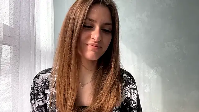 Snapshot of Moonstarisrares chatting on 03/27/26, 10:04 Moonstarisrares online show from 03/27/26, 10:04