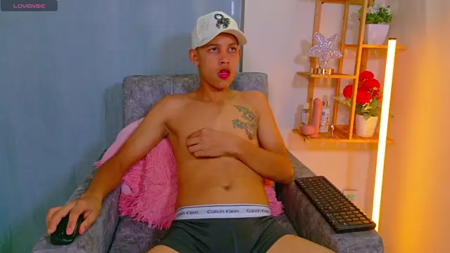 Noirvynn online show from 04/16/26, 12:11