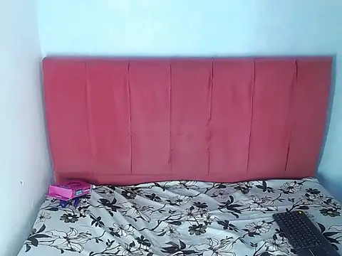 aimy caicedocm online show from 04/06/26, 03:46