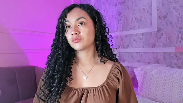 Snapshot of Arhii_khay chatting on 04/04/26, 11:29 Arhii khay online show from 04/04/26, 11:29