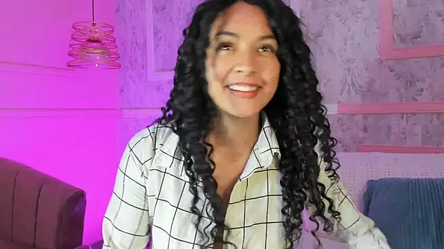 Snapshot of Arhii_khay chatting on 04/06/26, 11:33 Arhii khay online show from 04/06/26, 11:33