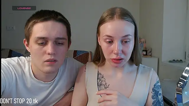 MikeXEmilia online show from 05/31/26, 08:21