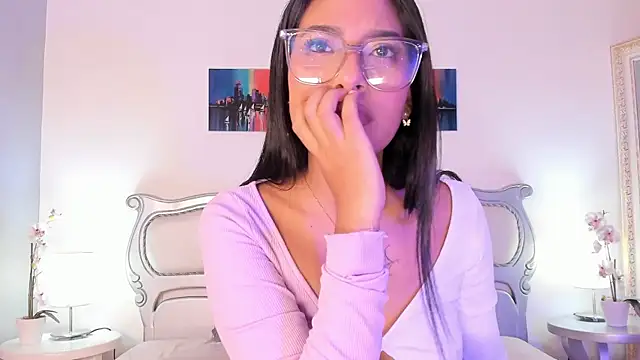 Snapshot of TaraFiore_ chatting on 04/10/26, 07:07 TaraFiore online show from 04/10/26, 07:07