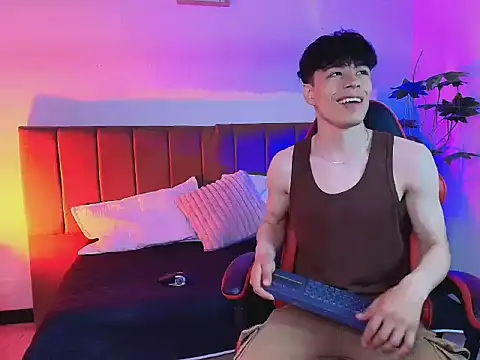 Andreew Style online show from 04/16/26, 09:04