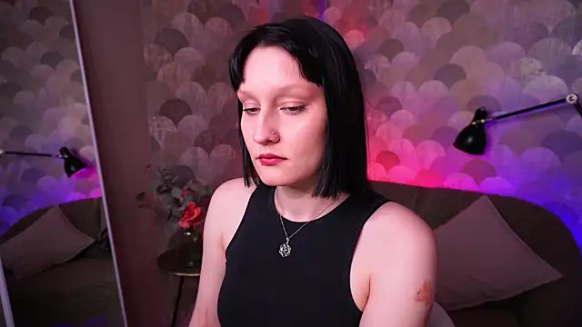 Velvet Lily online show from 04/13/26, 09:20