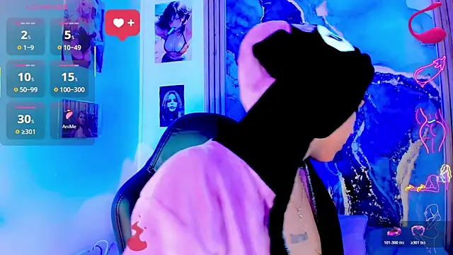 blonde queen- online show from 04/16/26, 07:36