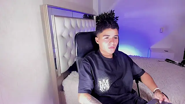 Liam Dustin online show from 05/30/26, 08:17