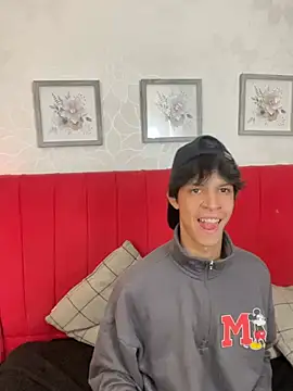 Snapshot of Ethan_qop chatting on 03/24/26, 06:57 Ethan qop online show from 03/24/26, 06:57