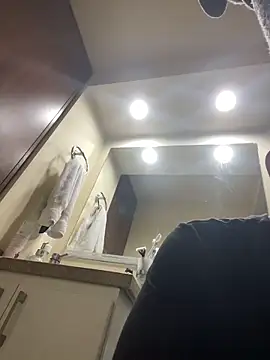 Snapshot of tony_pinkcock chatting on 04/10/26, 11:48 tony pinkcock online show from 04/10/26, 11:48