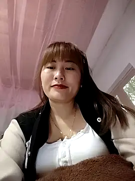 Lucxy-ki6 online show from 03/18/26, 12:58