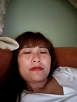 Lucxy-ki6 online show from 04/04/26, 02:58