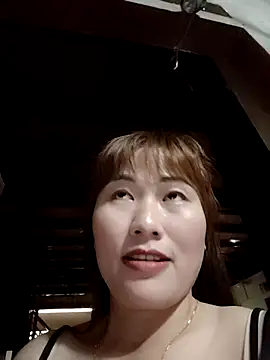 Lucxy-ki6 online show from 05/11/26, 01:33