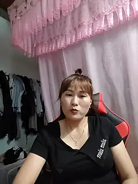 Lucxy-ki6 online show from 05/23/26, 01:59